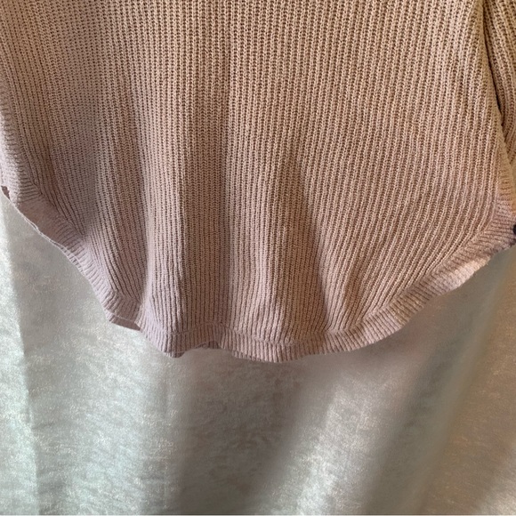 Express Women’s Lilac Cross Detail Sweater Size Medium - Picture 4 of 6